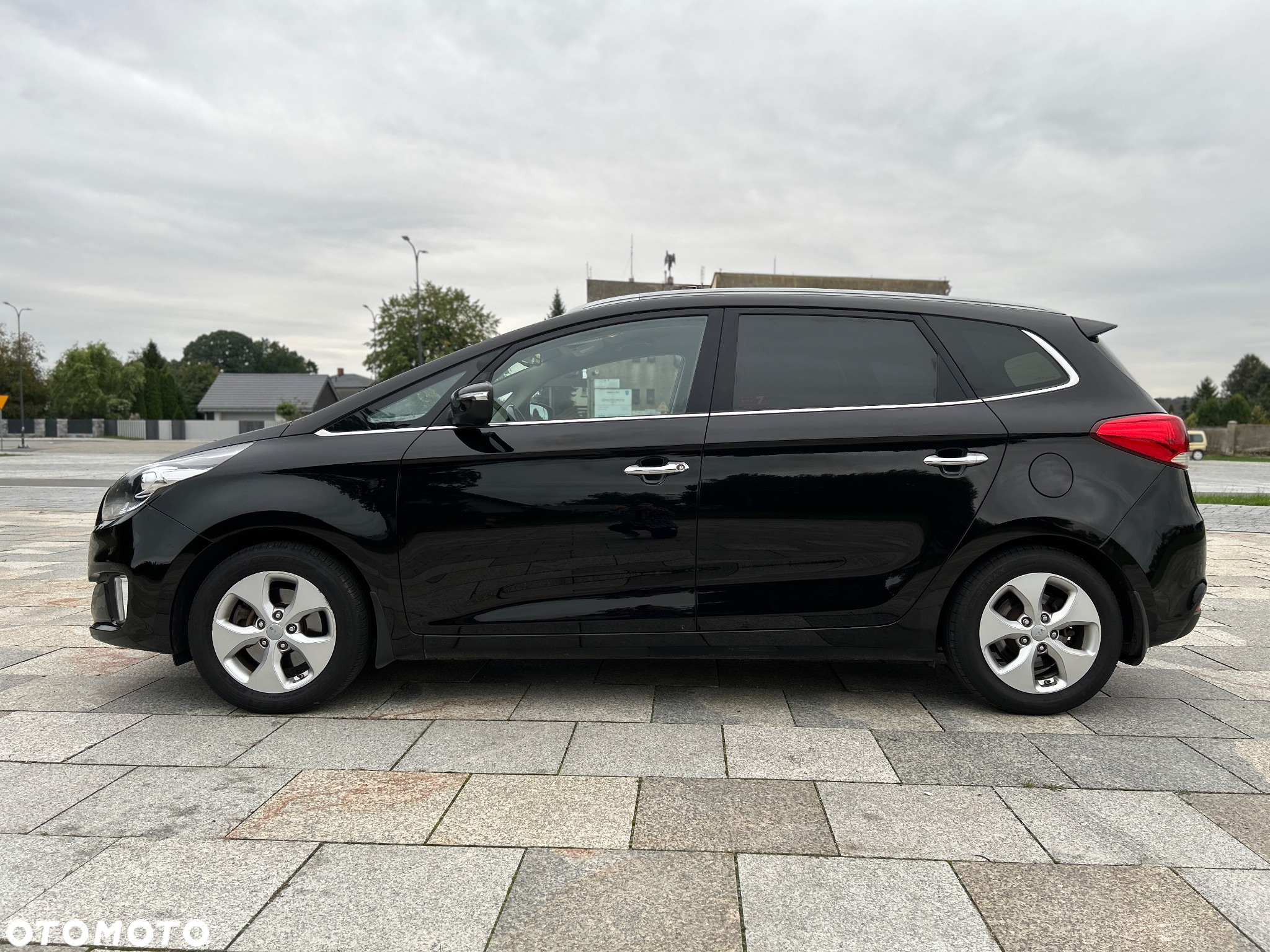 Kia Carens 1.7 CRDi Business Line - 3