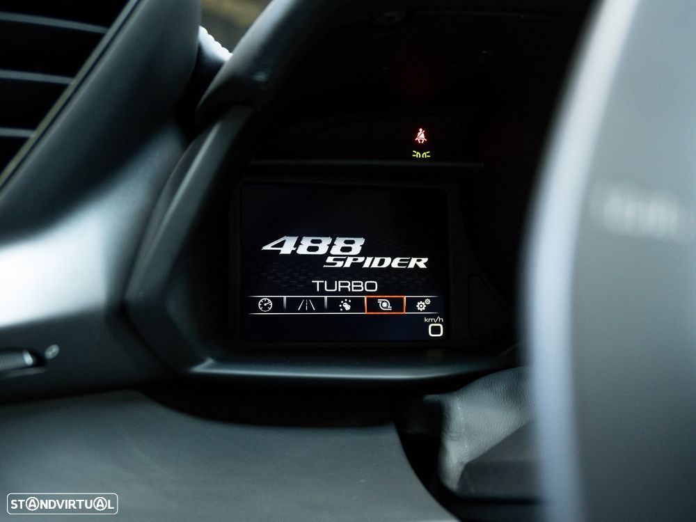 Ferrari 488 GTB Spider - 54