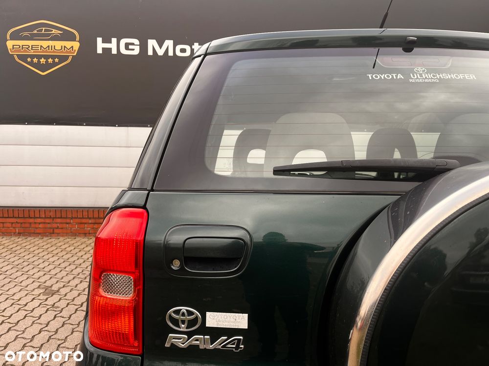 Toyota RAV4 1.8 VVT-i 4x2 - 11