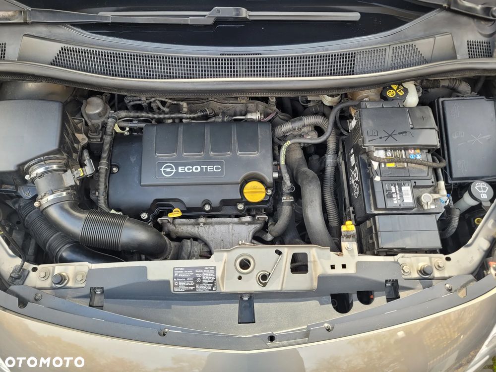Opel Meriva 1.4 T Cosmo - 16