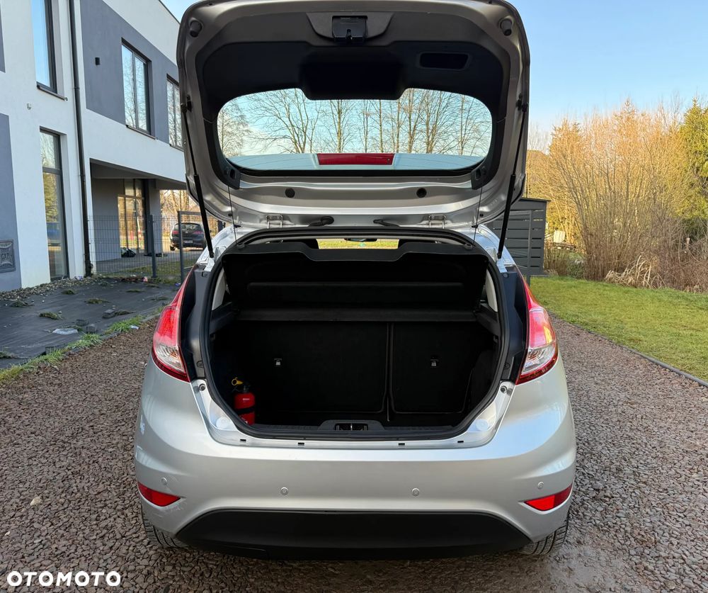 Ford Fiesta 1.25 Silver X plus - 27