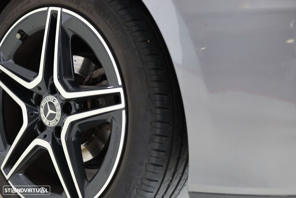 Mercedes-Benz A 180 Limousine d AMG Line Aut. - 37