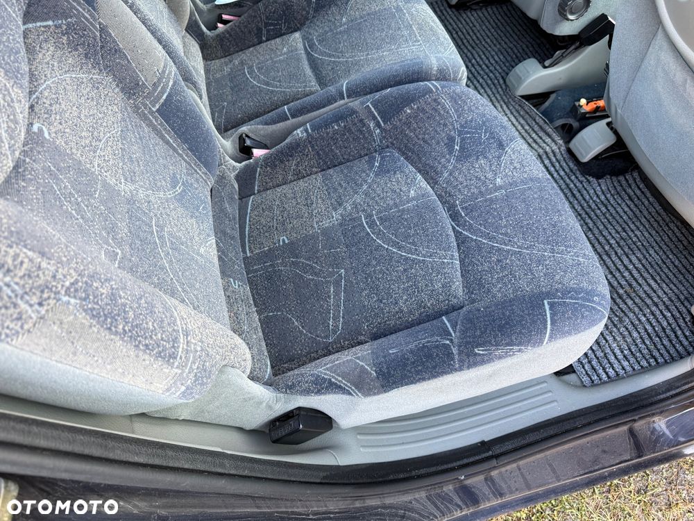 Renault Scenic 1.6 16V EXpression - 29