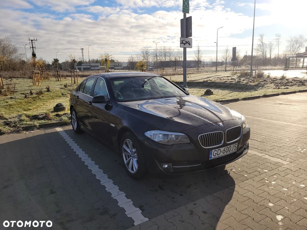 BMW Seria 5 520d - 2