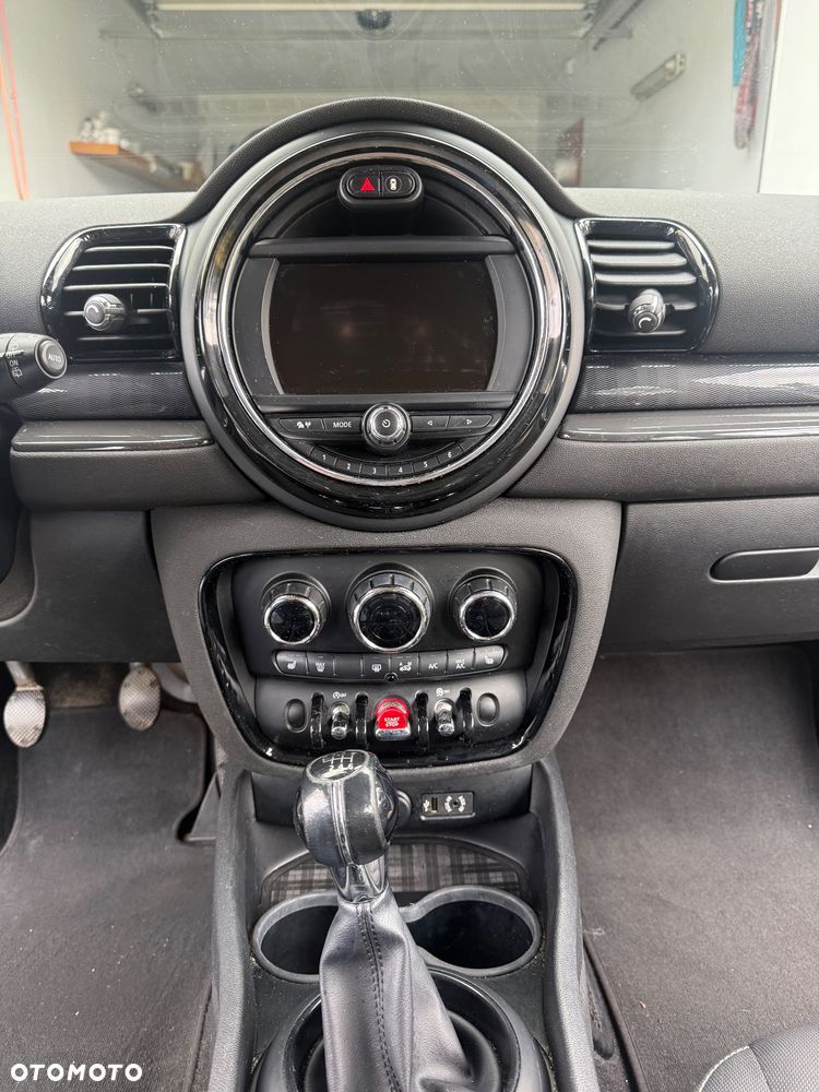 MINI Clubman One D - 16