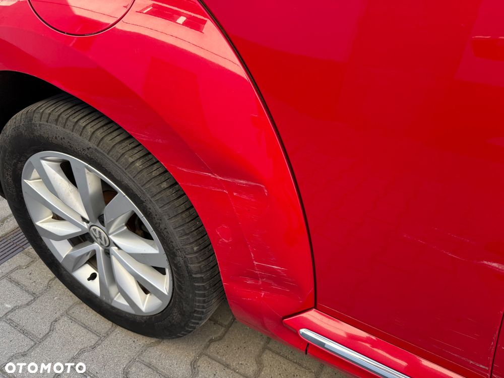 Volkswagen New Beetle - 16