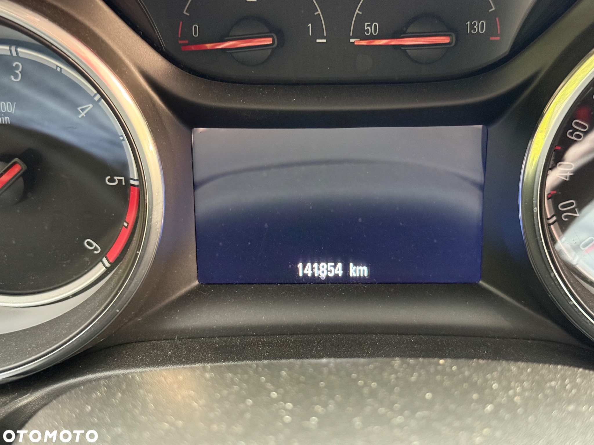 Opel Insignia - 13