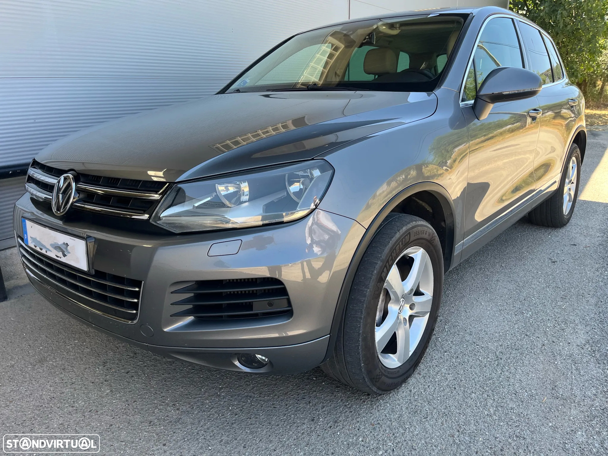 VW Touareg 3.0 V6 TDI Blue Motion DPF Auto - 4