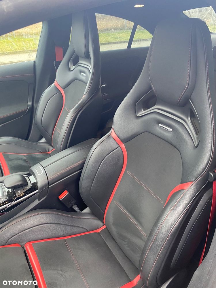Mercedes-Benz CLA AMG 45 S 4-Matic+ 8G-DCT - 11