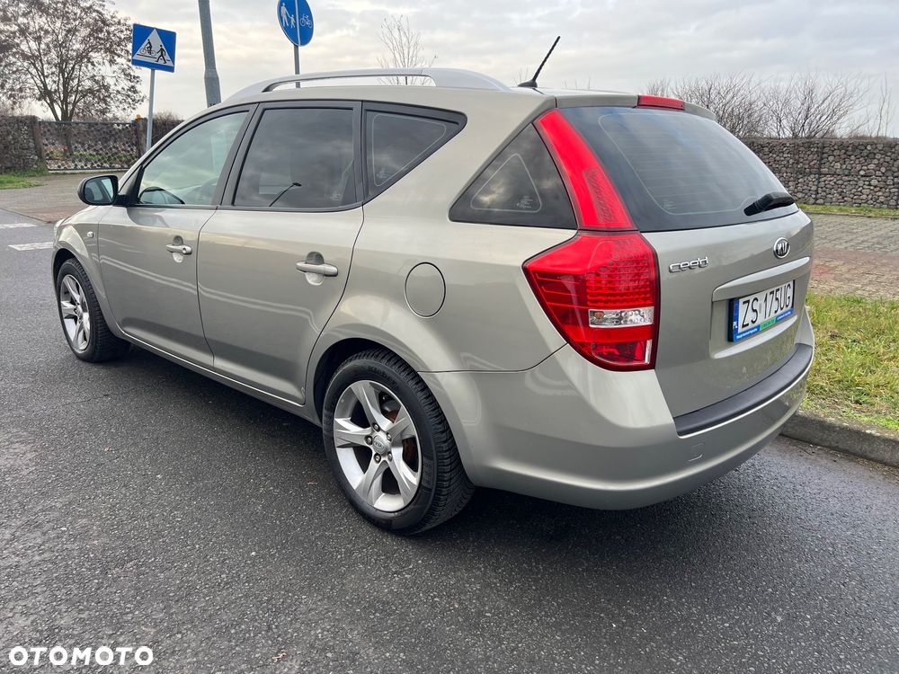 Kia Ceed 1.4 CVVT Vision - 9