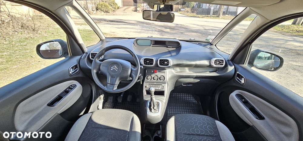Citroën C3 Picasso 1.4i Attraction - 24