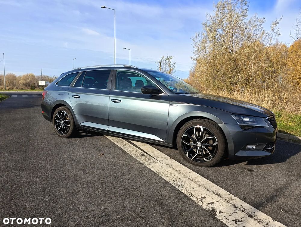 Skoda Superb 2.0 TDI 4x4 DSG Style - 5