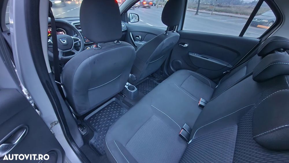 Dacia Logan 1.0 SCe Prestige - 10