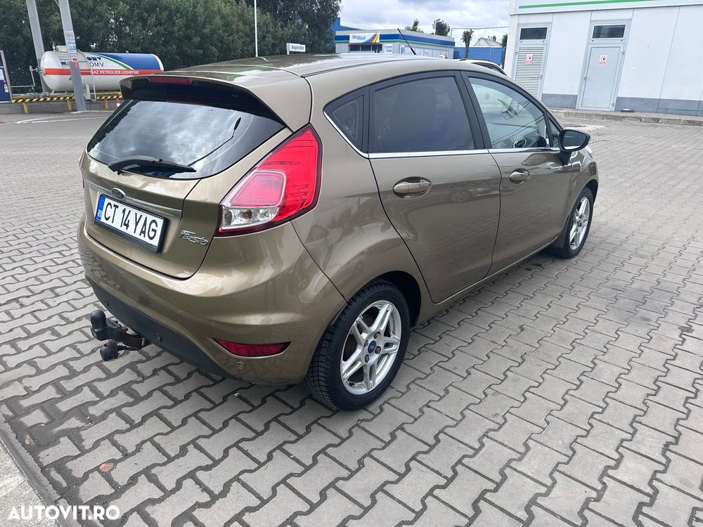 Ford Fiesta 1.6 TDCi DPF Titanium - 4