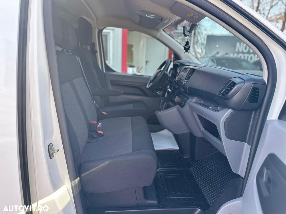 Toyota Proace 1.5 D-4D 120CP 8+1 L2H1 Base+ - 12