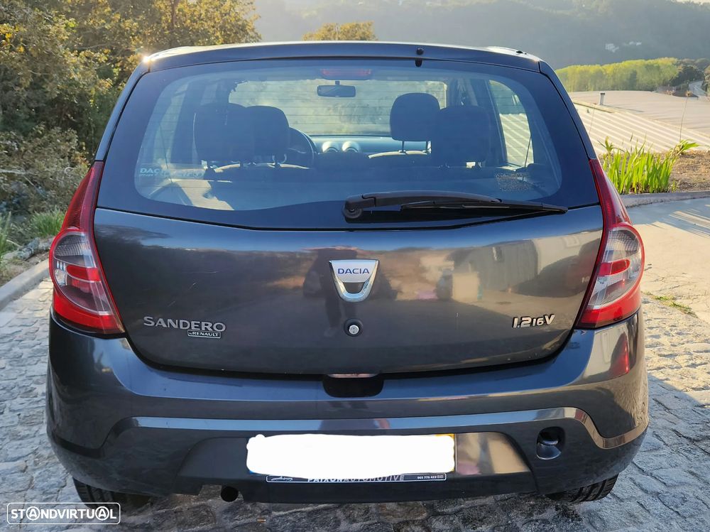 Dacia Sandero 1.2 16V 75 Celebration - 5