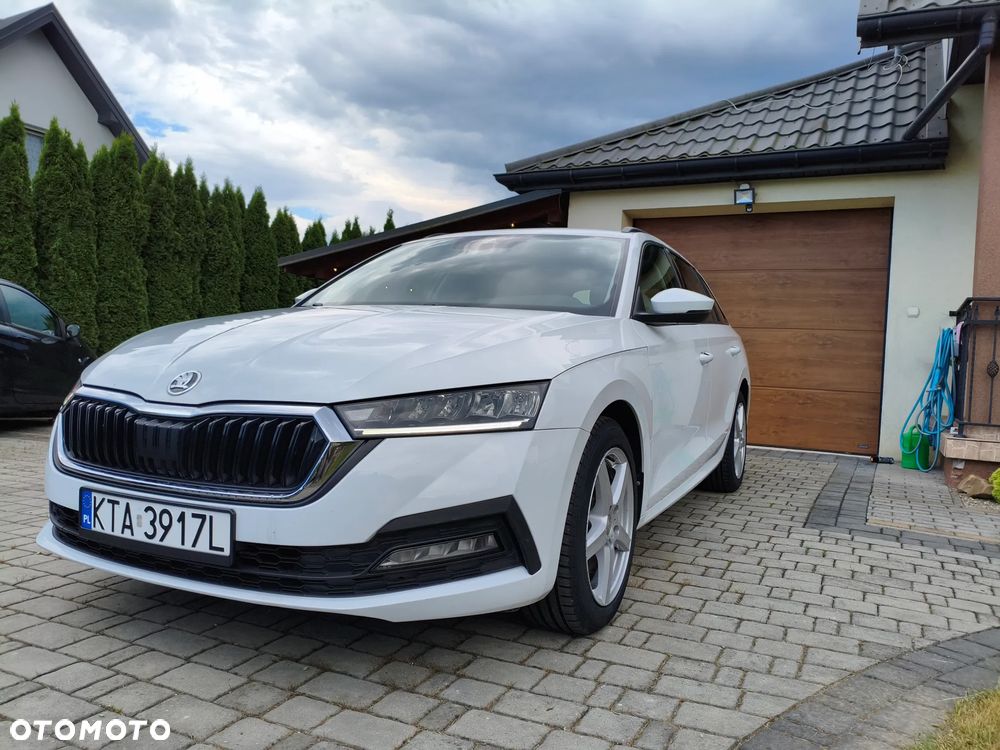 Skoda Octavia 2.0 TDI DSG Style - 3