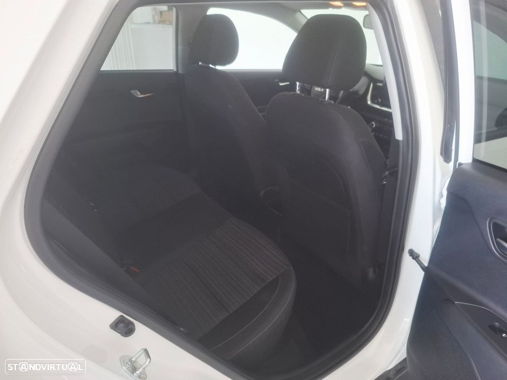 Kia Stonic 1.0 T-GDI Drive - 9