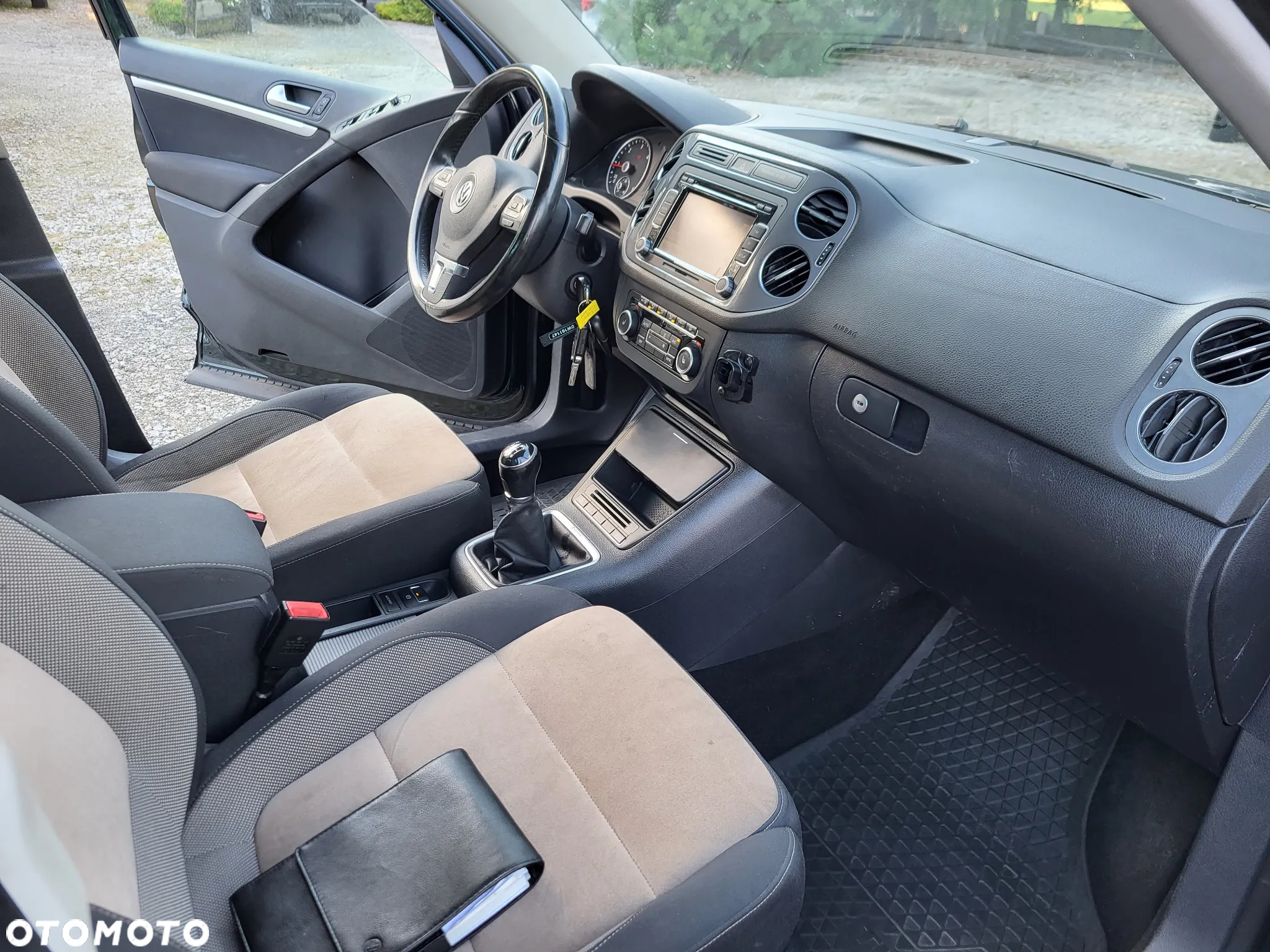 Volkswagen Tiguan 2.0 TDI DPF 4Motion Exclusive - 13