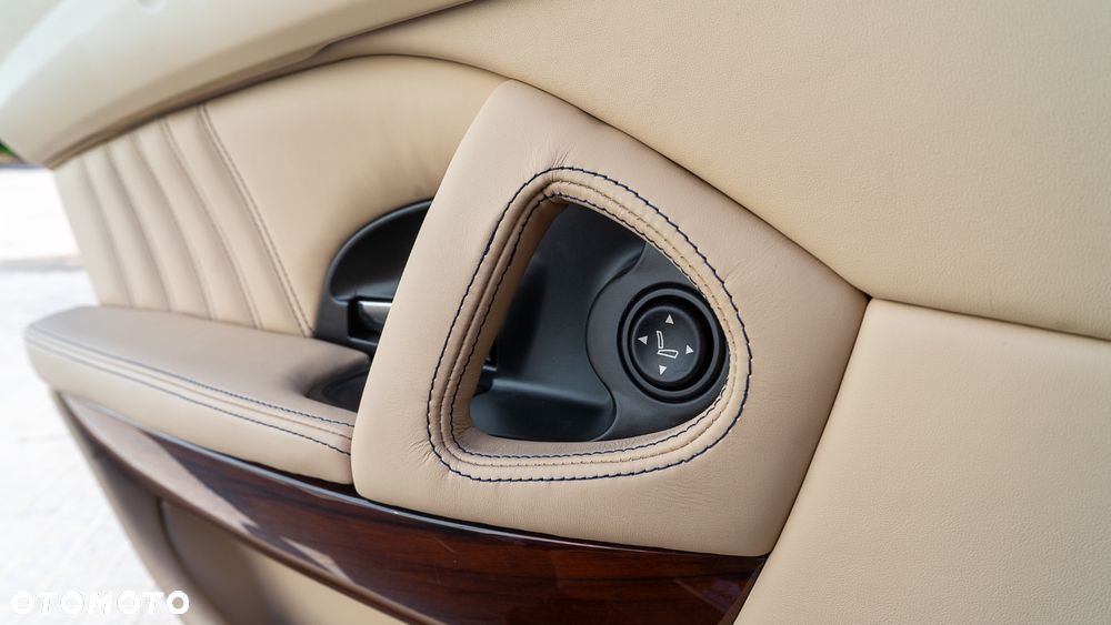 Maserati Quattroporte - 16
