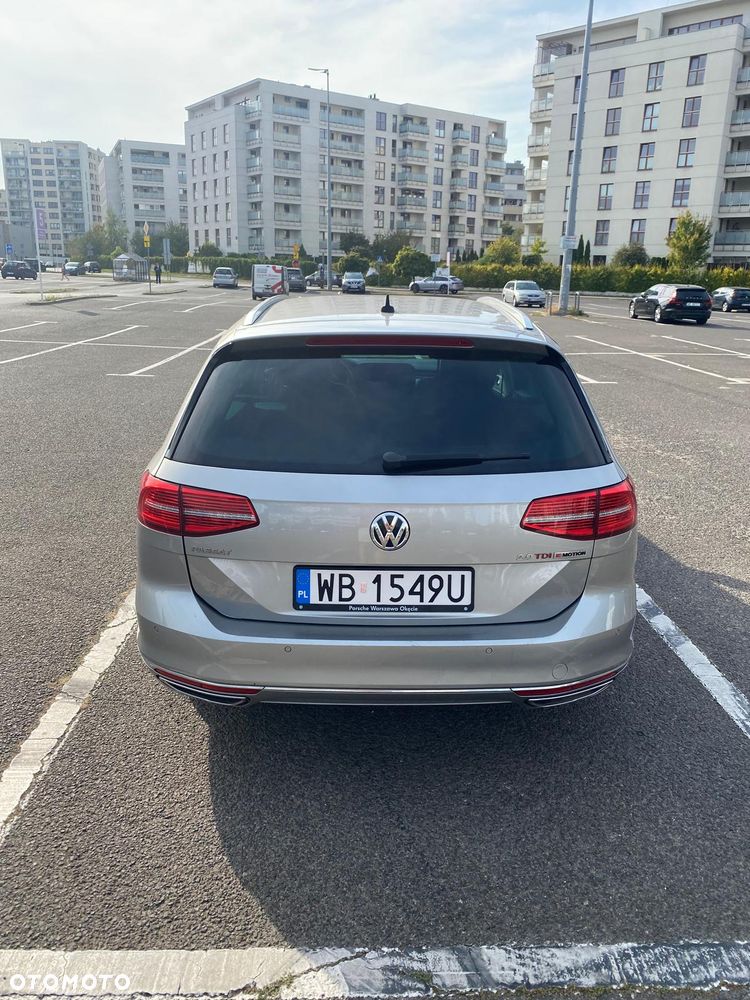 Volkswagen Passat - 10