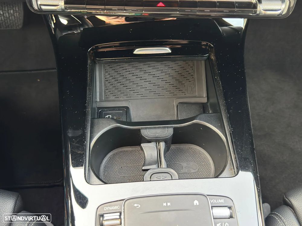 Mercedes-Benz CLA 180 d 7G-DCT Progressive - 32