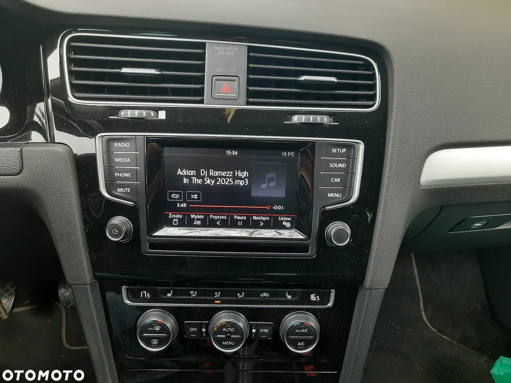 Volkswagen Golf 2.0 BlueTDI Cup - 12