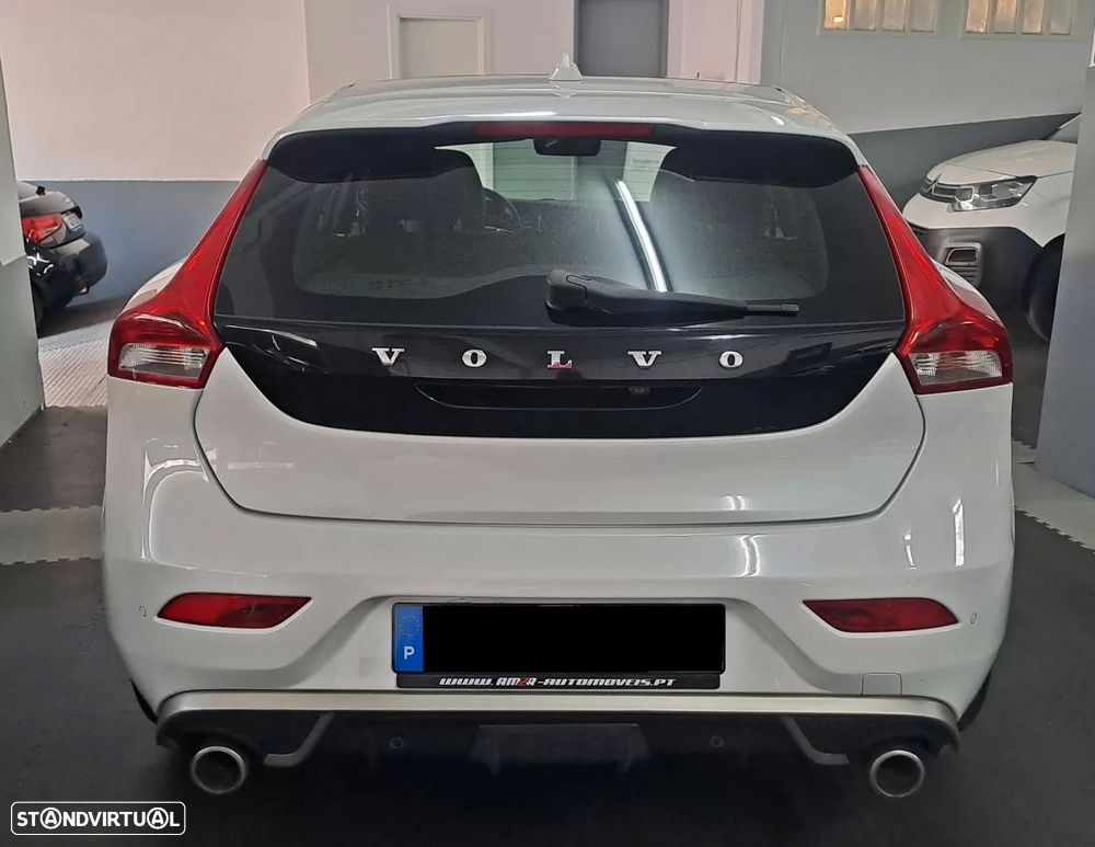 Volvo V40 2.0 D2 R-Design - 5