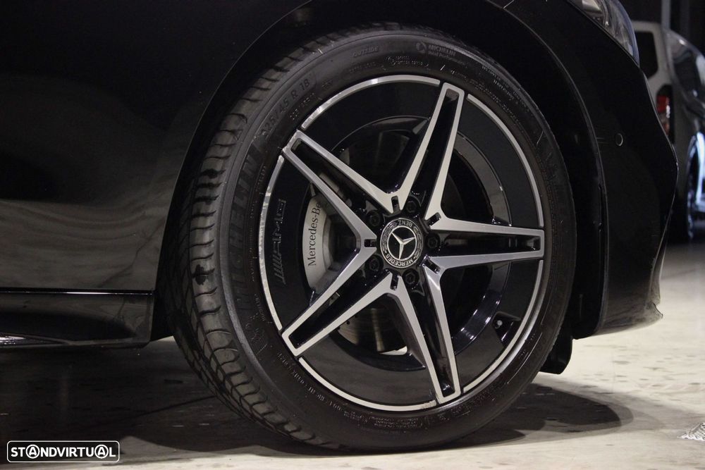 Mercedes-Benz C 300 de AMG Line - 13