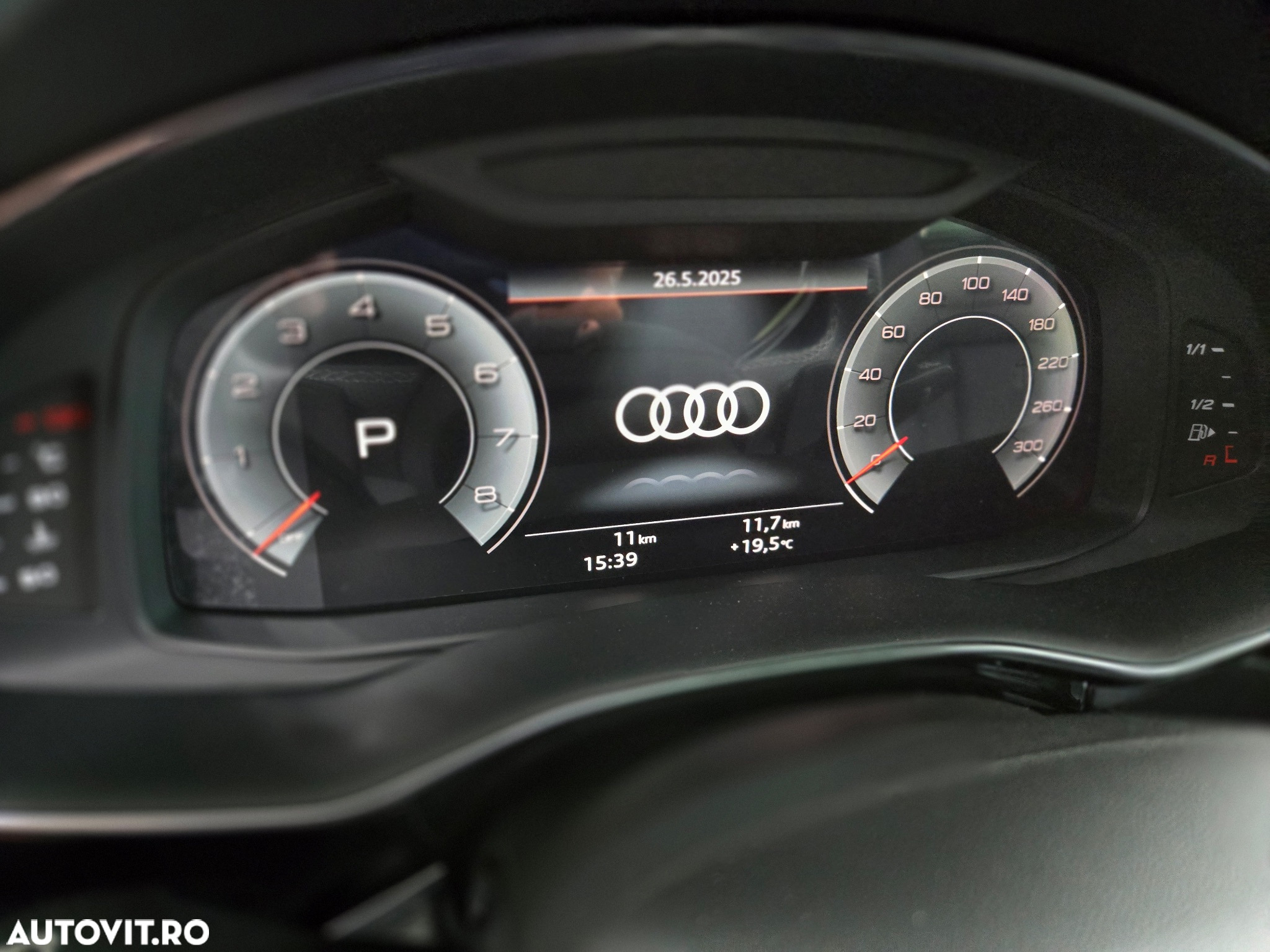 Audi Q8 55 TFSI quattro Tiptronic - 16