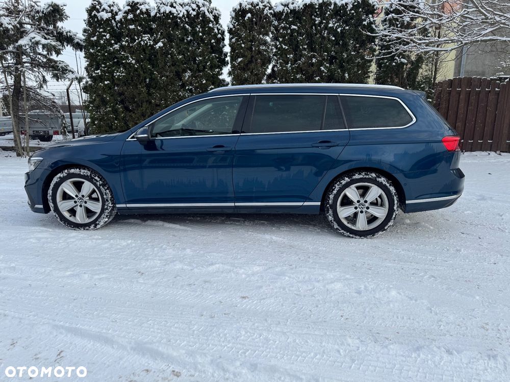 Volkswagen Passat Variant 2.0 TDI EVO Elegance DSG - 29