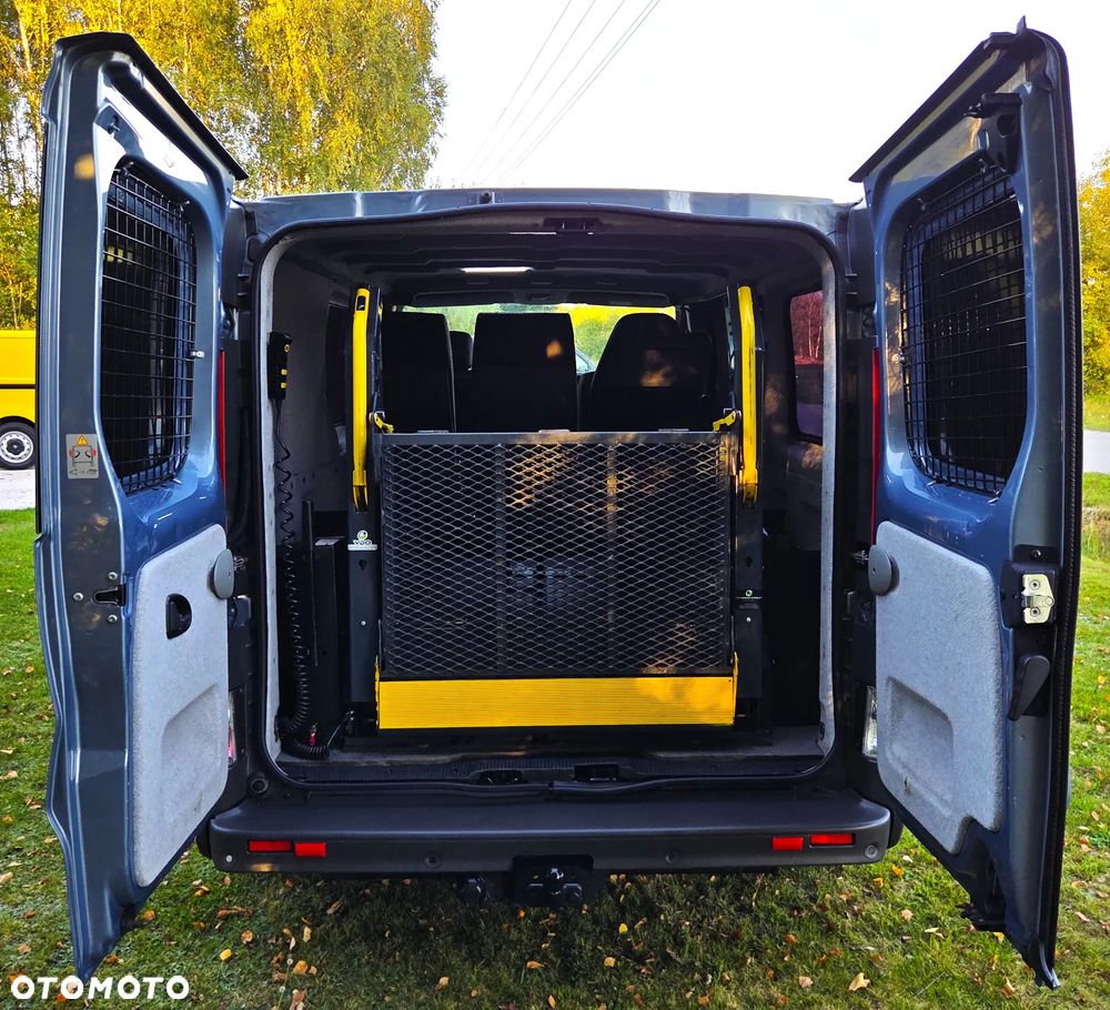 Renault Trafic - 13