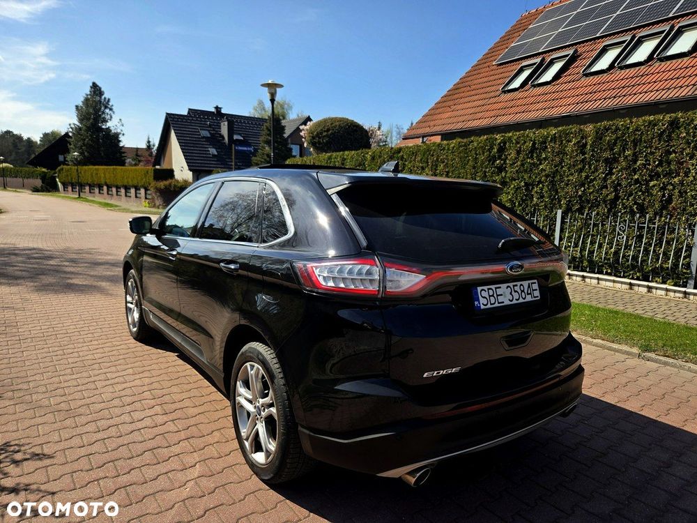 Ford Edge 2.0 TDCi Bi-Turbo 4x4 Titanium - 4