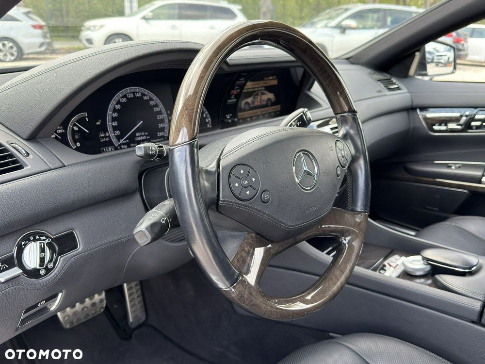 Mercedes-Benz CL - 19