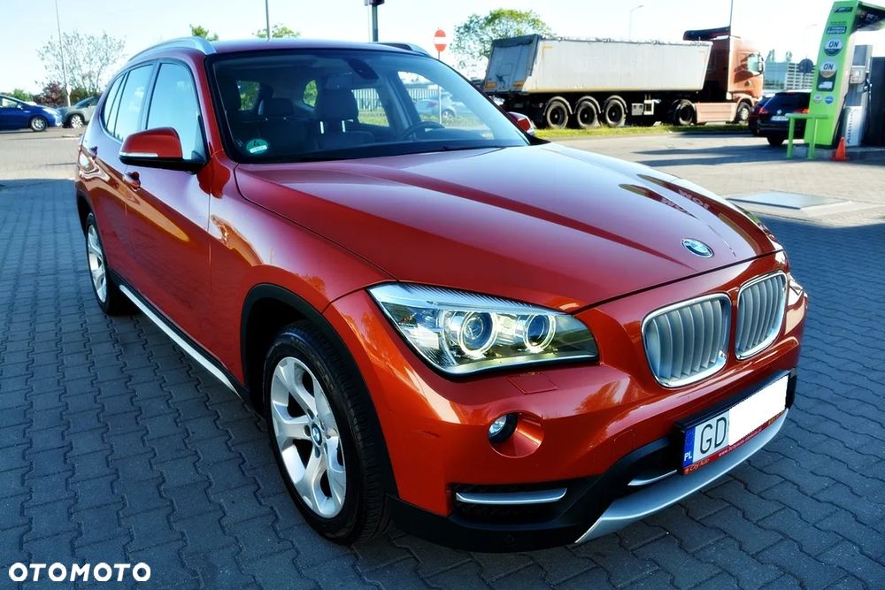 BMW X1 sDrive18i Sport Line - 3