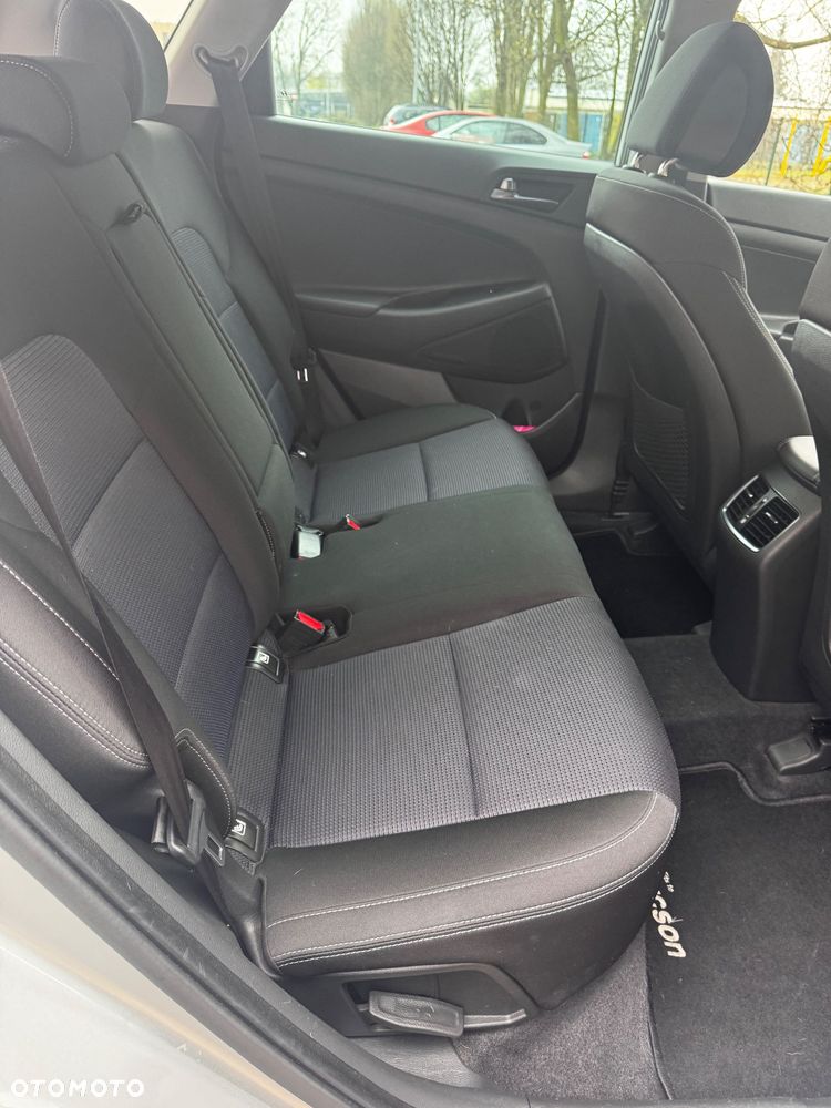 Hyundai Tucson 1.7 CRDI BlueDrive Comfort 2WD DCT - 13