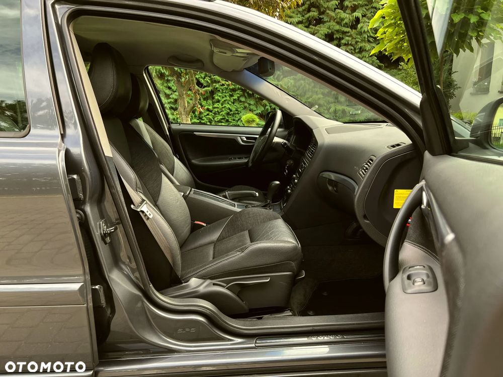 Volvo V70 2.4 Summum - 7