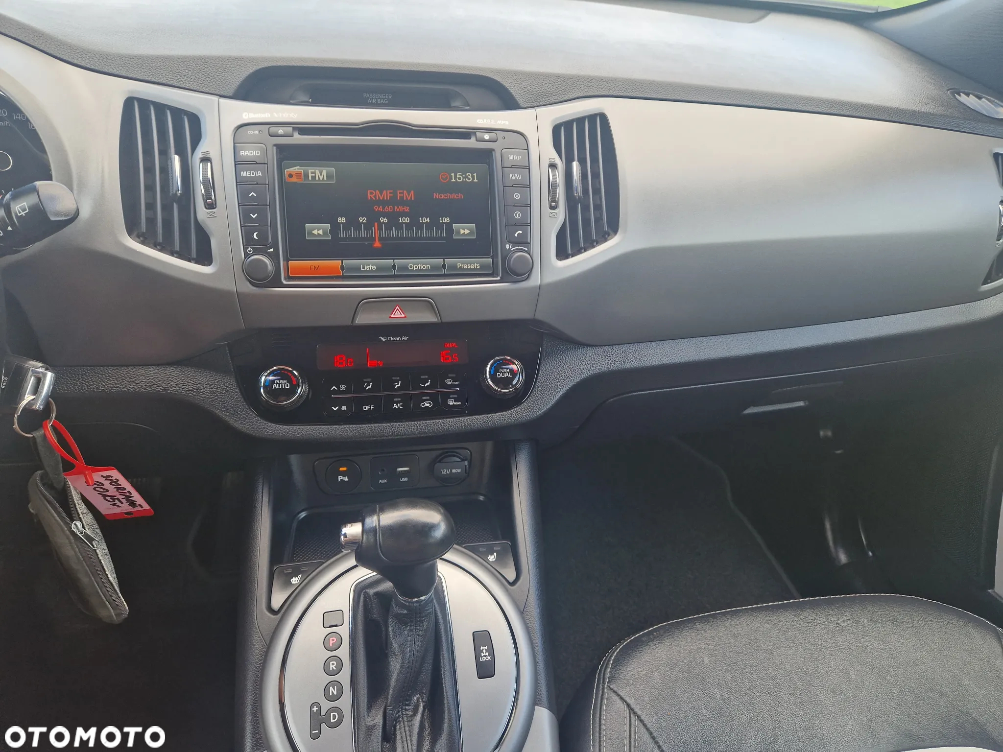 Kia Sportage 2.0 CRDI 4WD Automatik Fifa World Cup Edition - 20