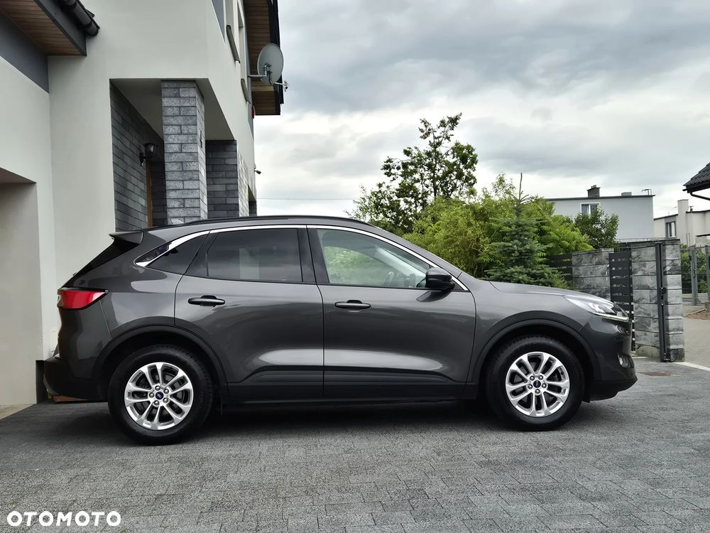 Ford Kuga 1.5 EcoBoost FWD Titanium - 5