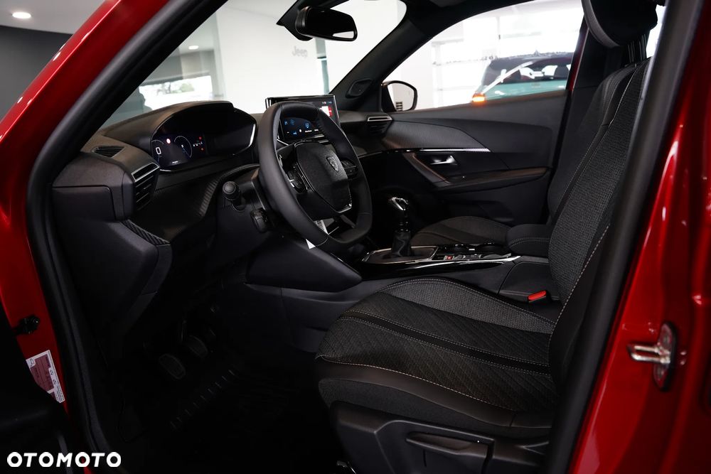 Peugeot 2008 1.2 PureTech Allure S&S - 8