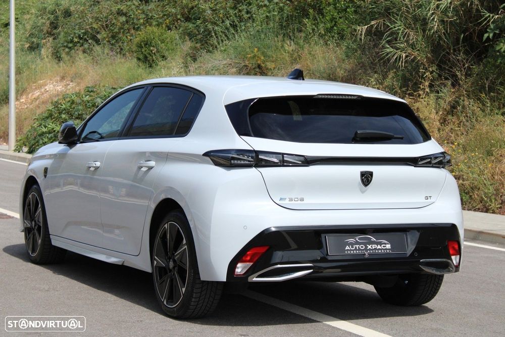 Peugeot e-308 58 kWh GT - 18