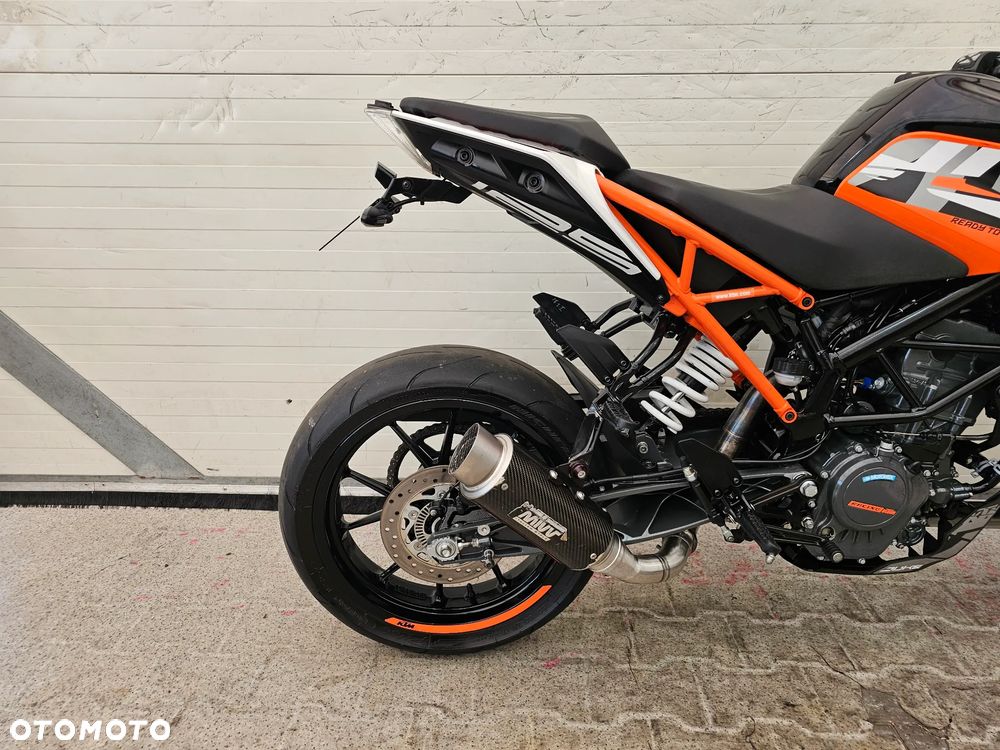 KTM Duke - 21