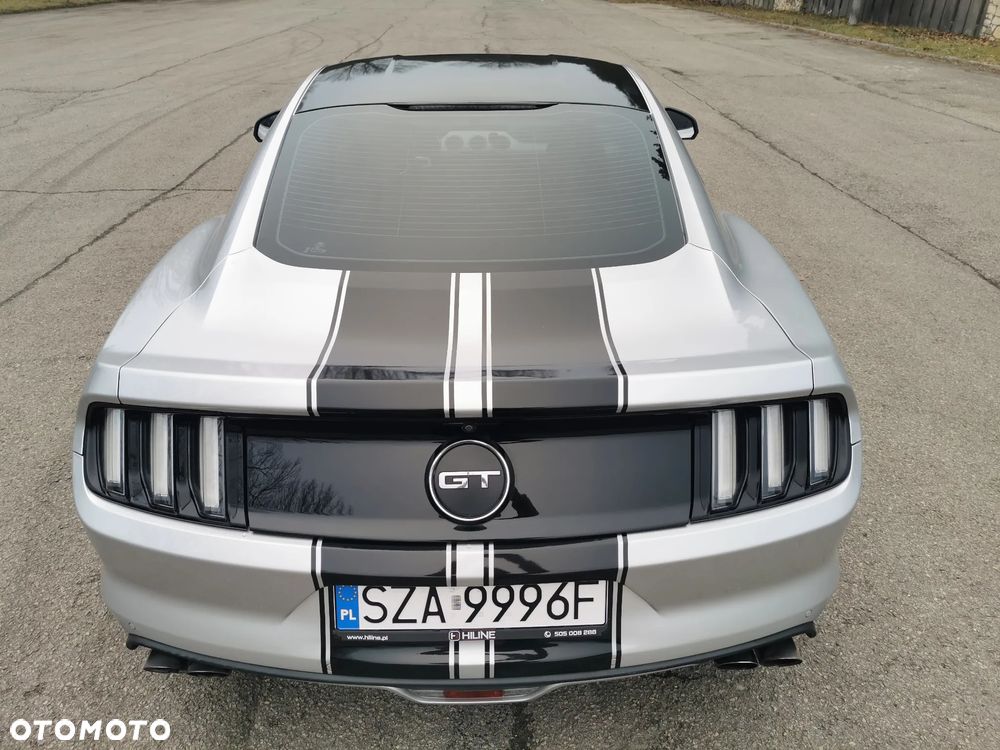 Ford Mustang - 6