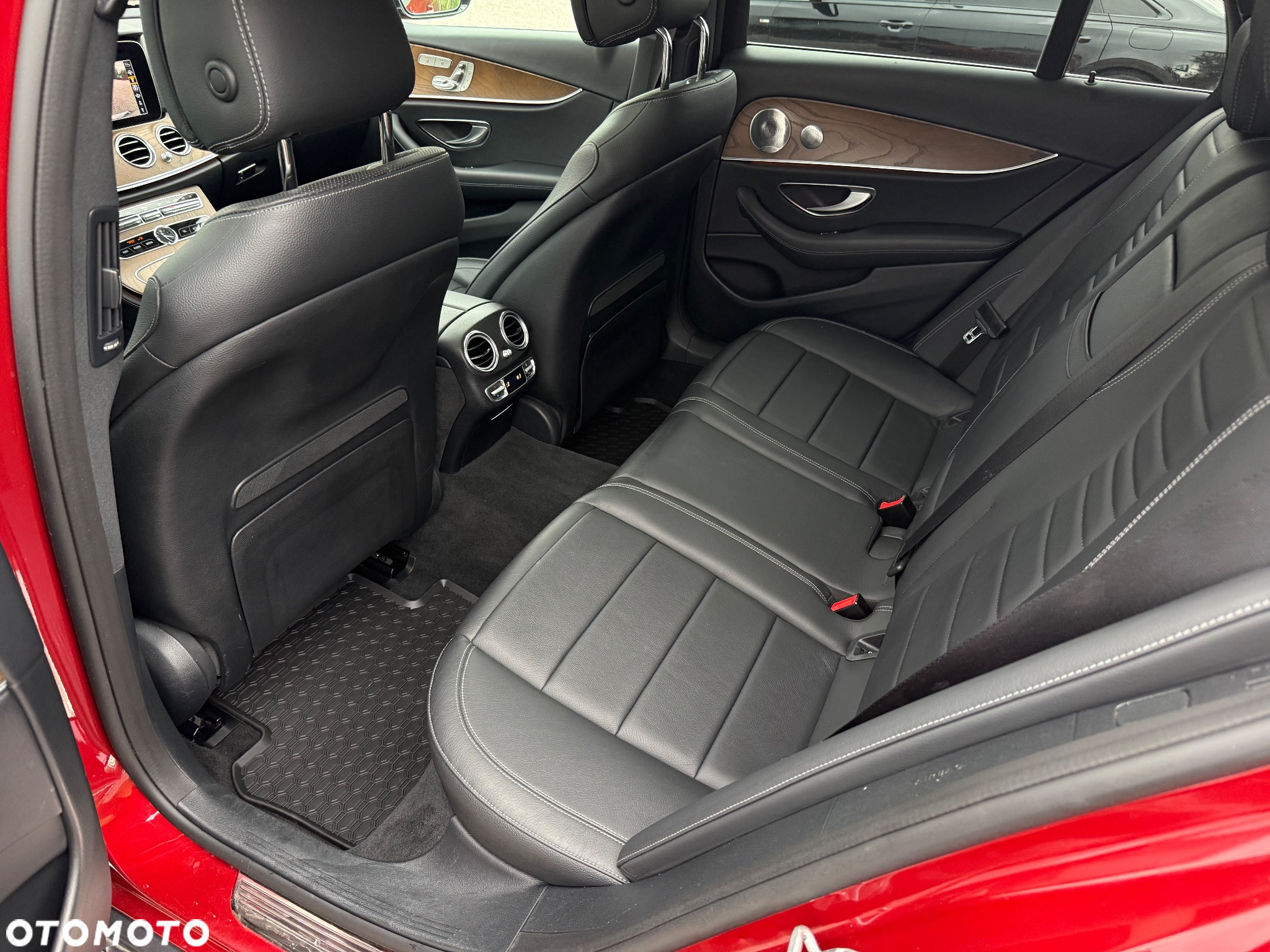 Mercedes-Benz Klasa E 220 d 4Matic T All-Terrain 9G-TRONIC Exclusive - 21