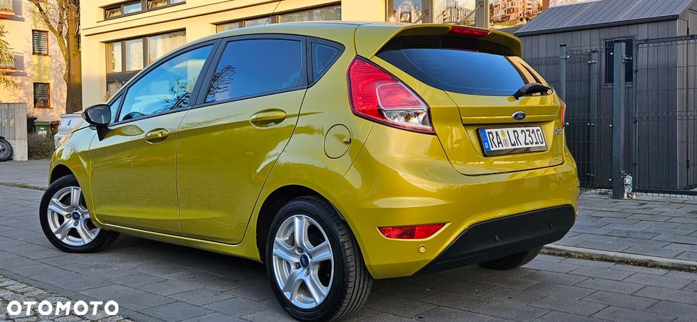 Ford Fiesta 1.25 Titanium - 28