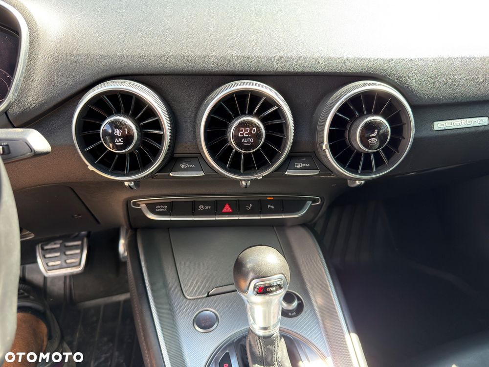 Audi TT Coupé 2.0 TFSI quattro S tronic - 24