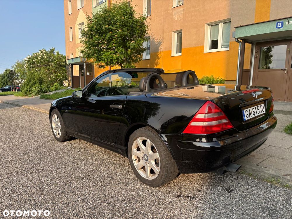 Mercedes-Benz SLK 200 - 8
