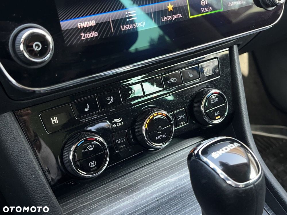 Skoda Superb 2.0 TSI Style DSG - 29