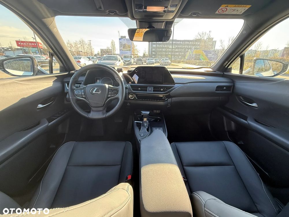 Lexus UX 250h GPF F Sport Design 2WD - 12