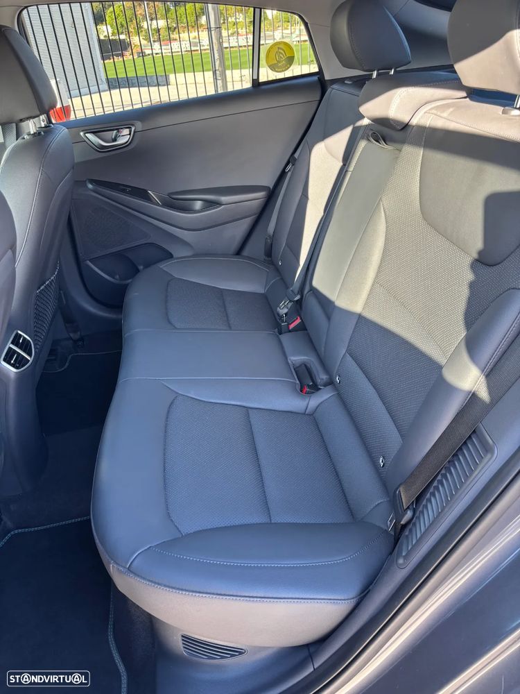 Hyundai Ioniq 1.6 GDI HEV Hybrid Tech - 22